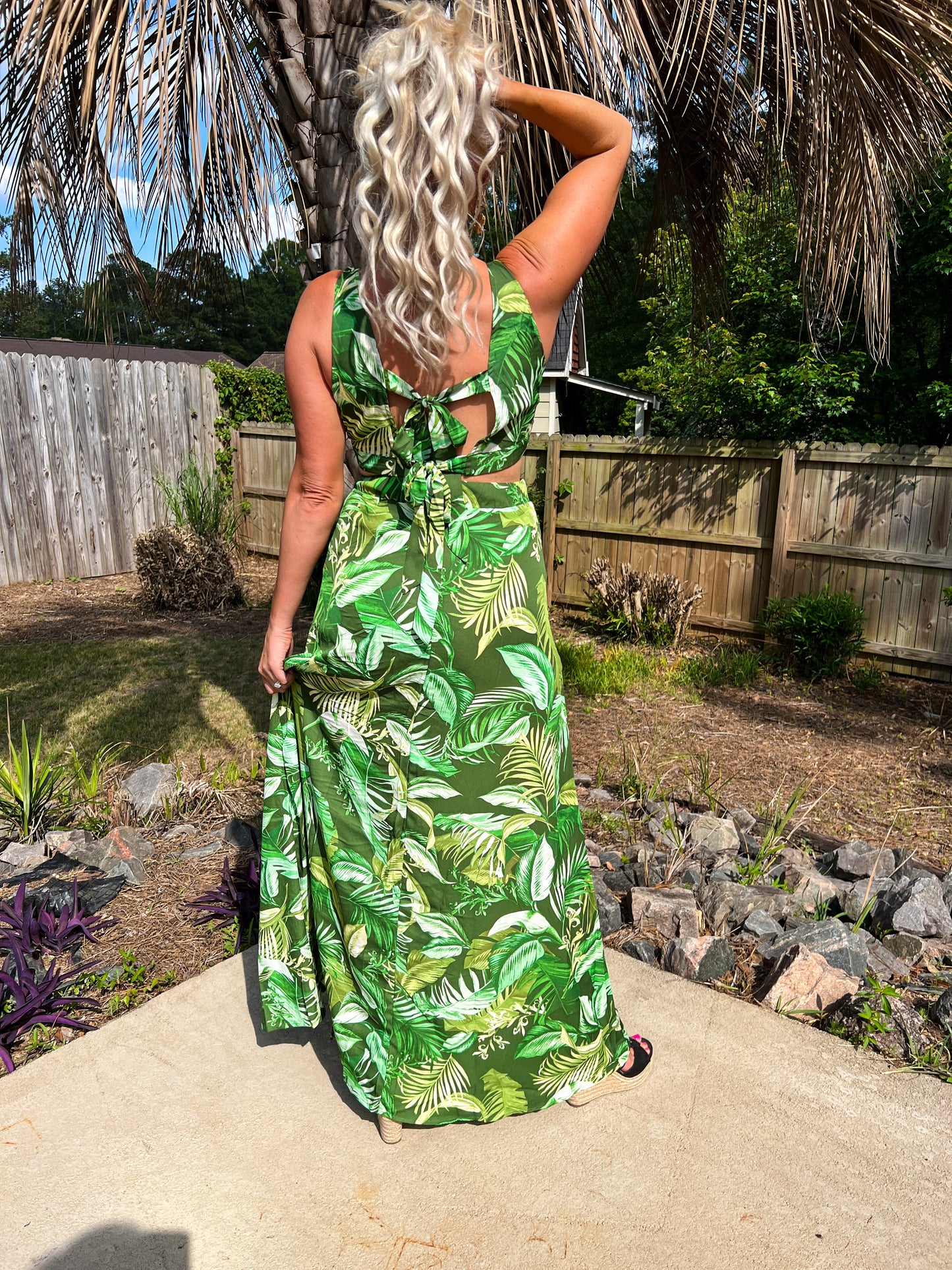 Tropical Palm Maxi - The Lush Kiwi
