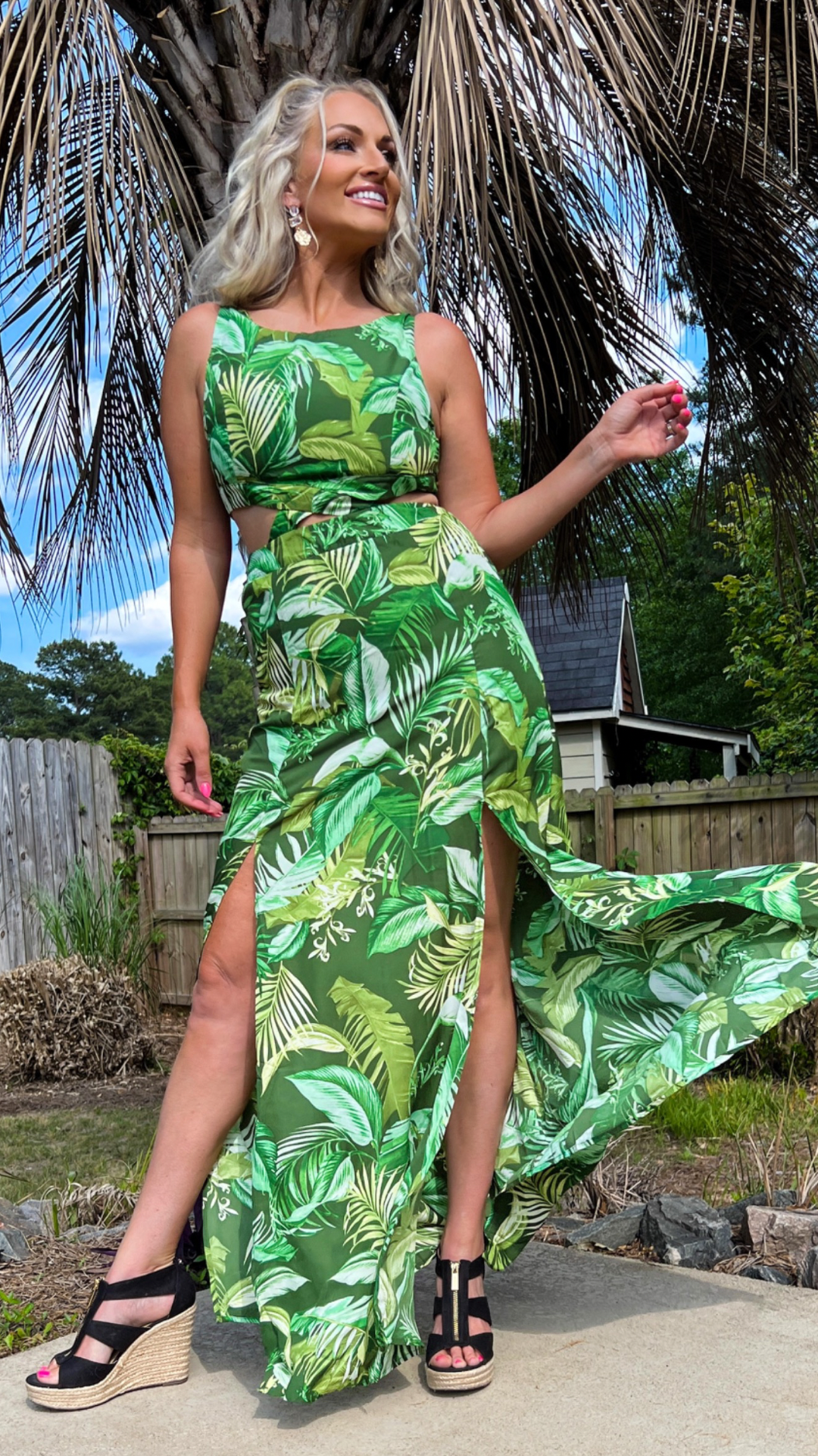 Tropical Palm Maxi - The Lush Kiwi