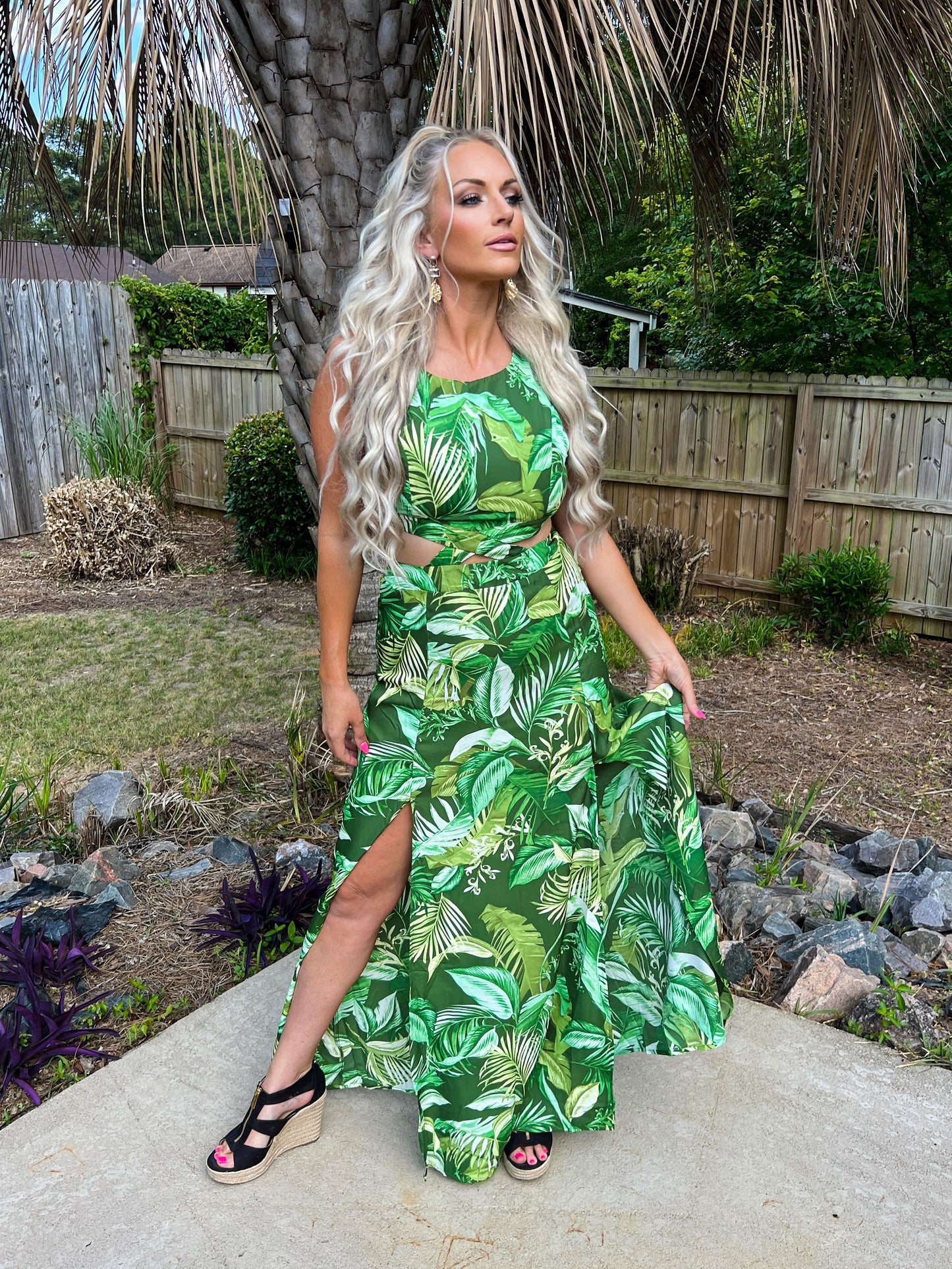 Tropical Palm Maxi - The Lush Kiwi