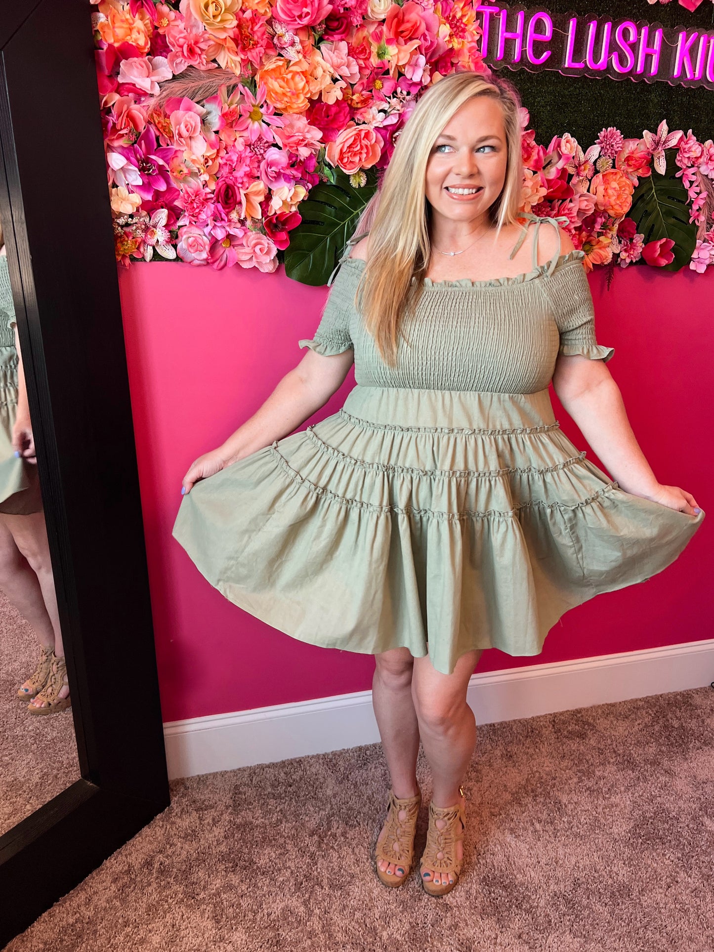 Juniper Tiered Mini