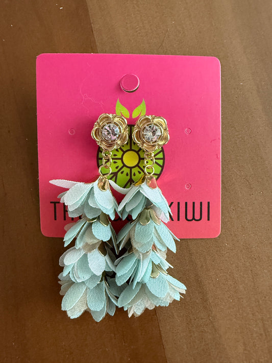 Petal Fringe Flower Earrings