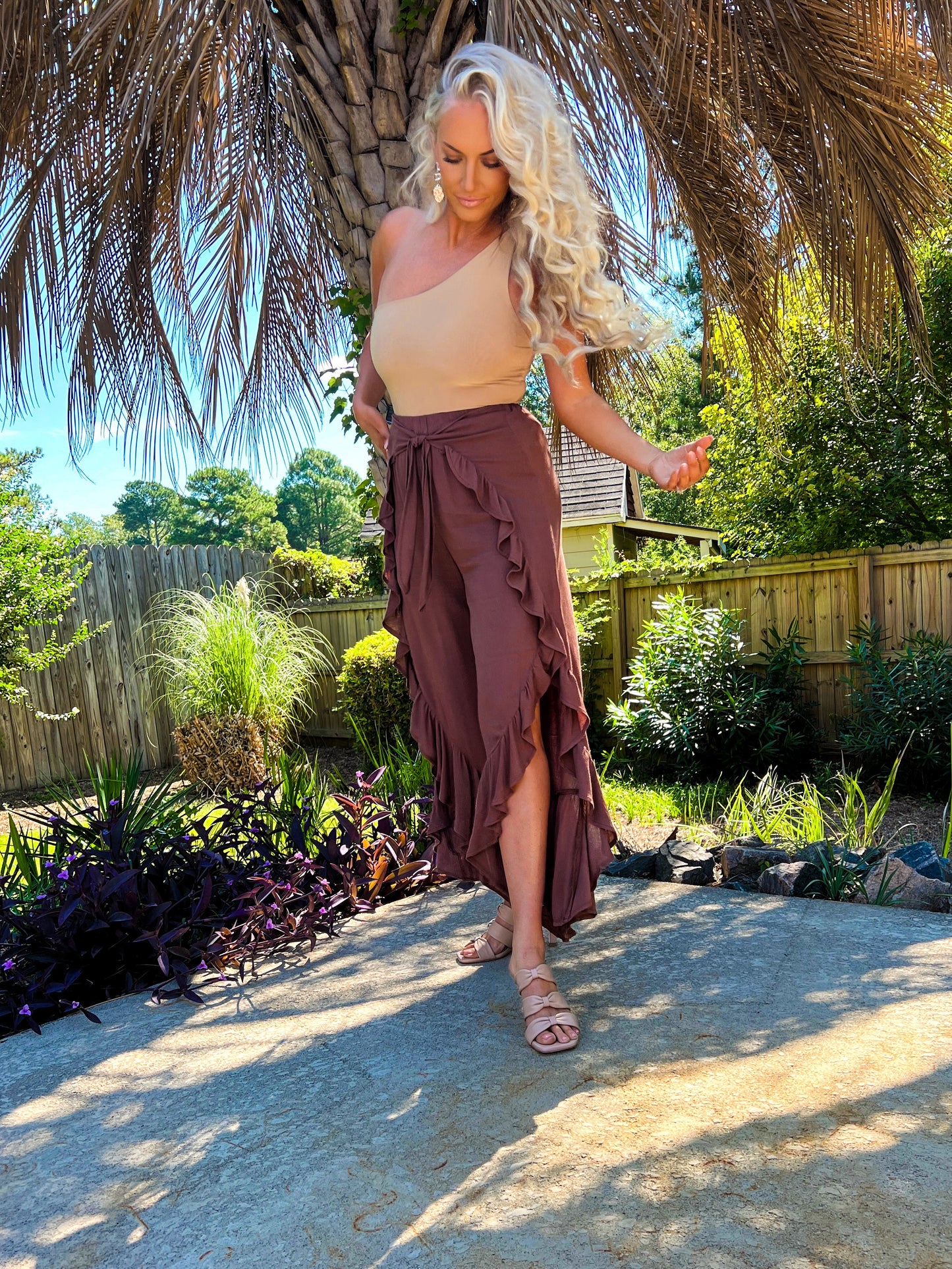Chestnut Ruffle Pants - The Lush Kiwi