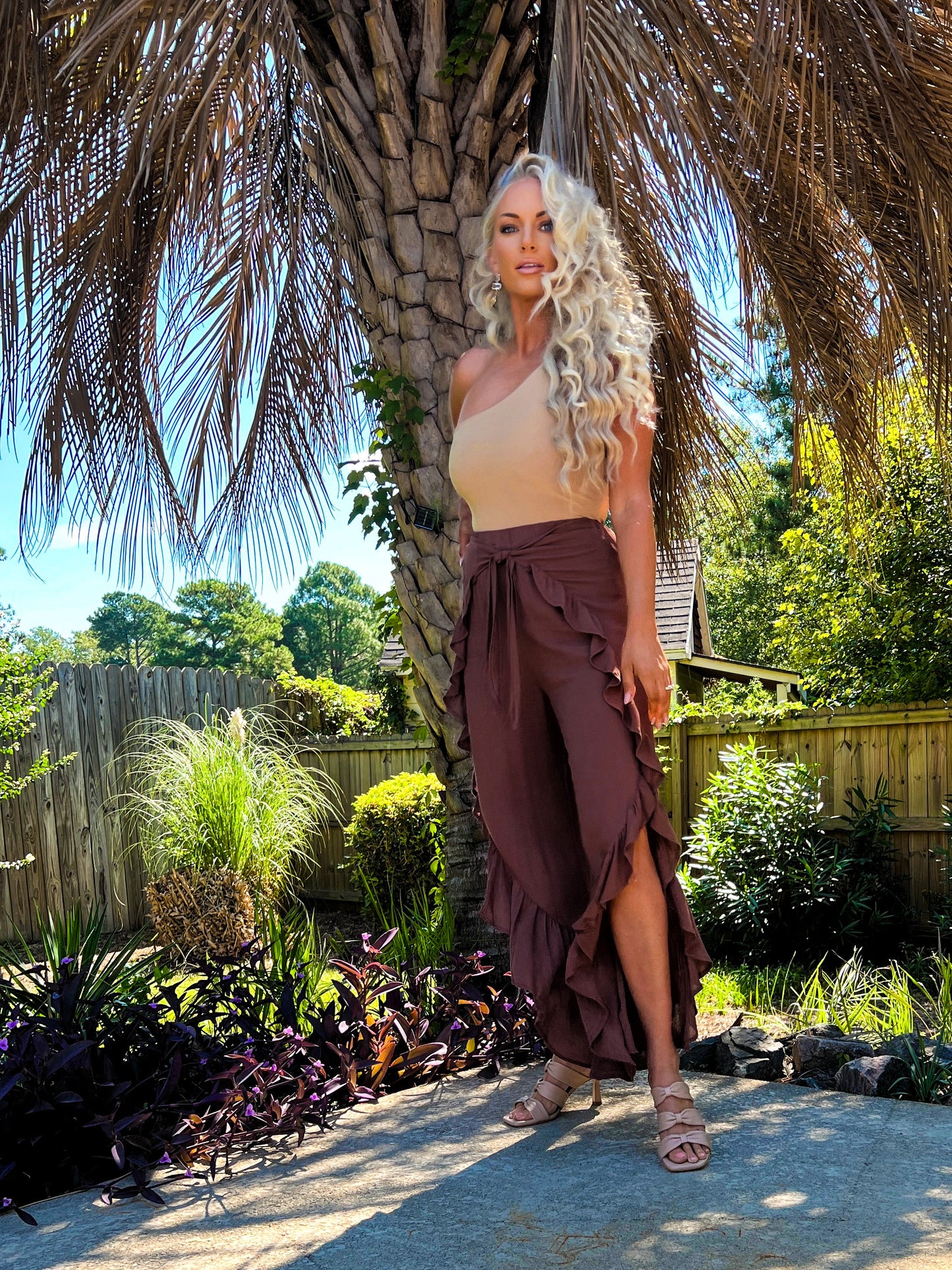 Chestnut Ruffle Pants - The Lush Kiwi