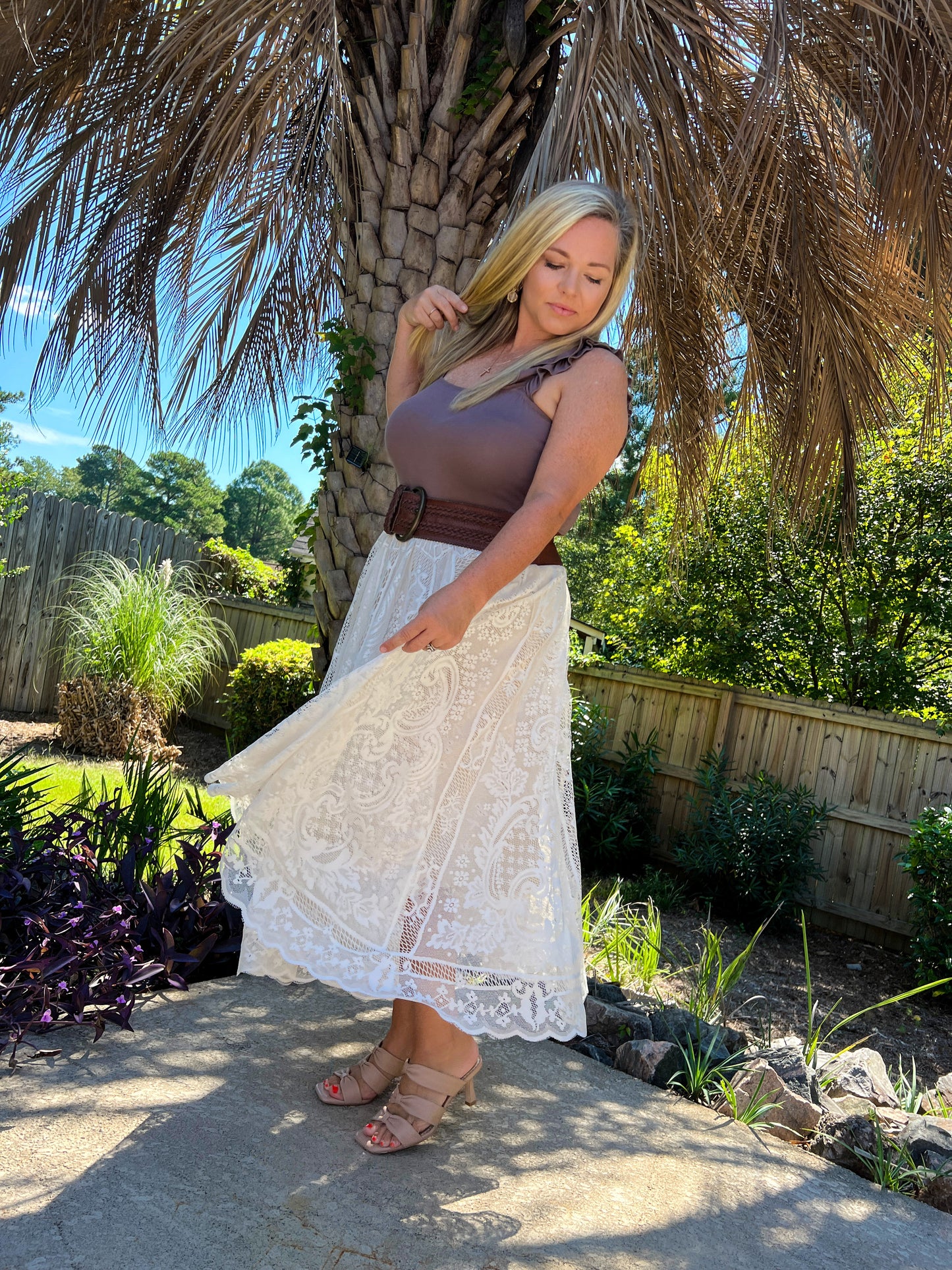 Cotton & Lace Skirt - The Lush Kiwi