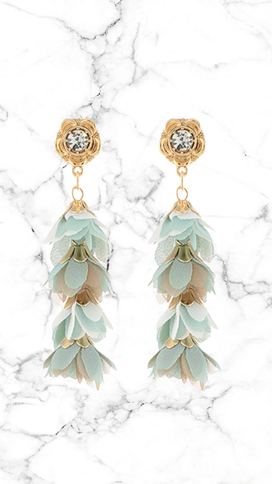 Petal Fringe Flower Earrings